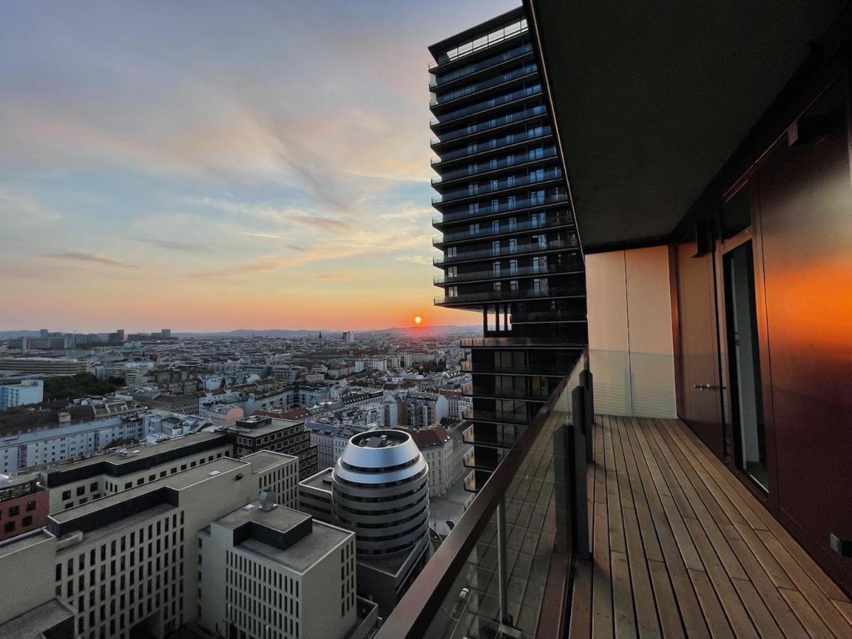 Triiiple Level 20 - Sonnenwohnen Apartment Mit Parkplatz Und Fantastischem Ausblick Wenen Buitenkant foto