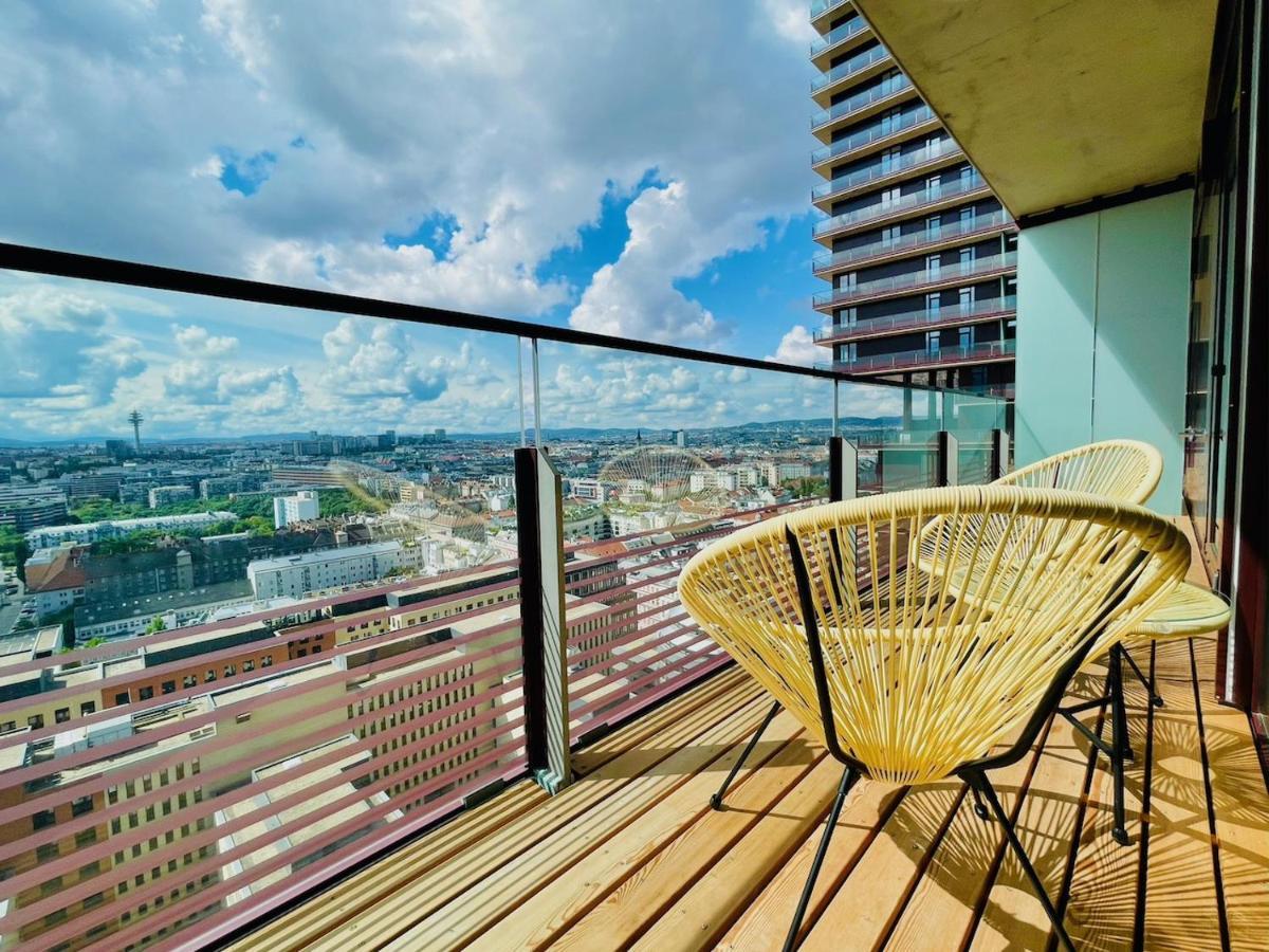 Triiiple Level 20 - Sonnenwohnen Apartment Mit Parkplatz Und Fantastischem Ausblick Wenen Buitenkant foto